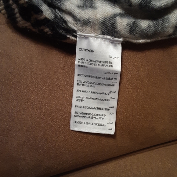 Designer-International Concept Sweater XS - Picture 2 of 5